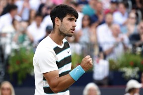 华体会下载-包含西班牙网球队轻取英国网球队，阿尔卡拉斯惊艳世界的词条