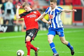 华体会下载-包含柏林赫塔队员受伤，战术或将发生变革的词条