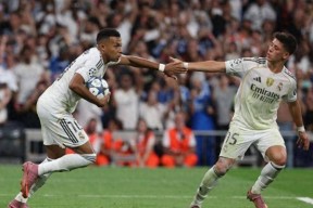 华体会登陆-曼联绝杀波尔图，姆巴佩扑点救主欧联杯的简单介绍